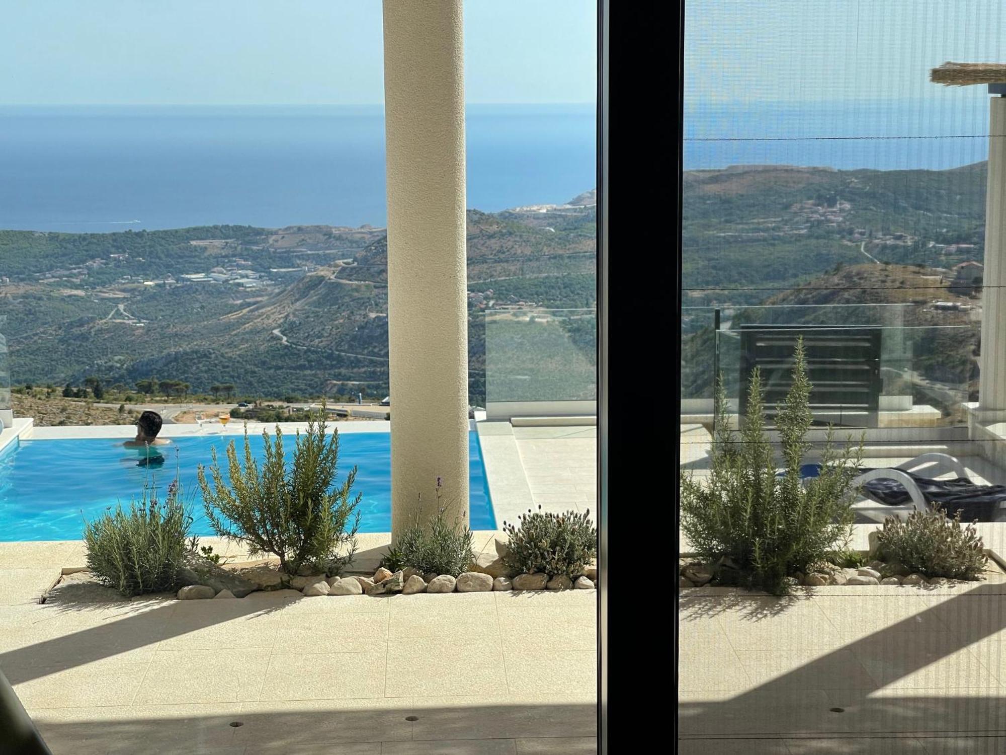 Bellavista Villa Ivanica Exteriör bild