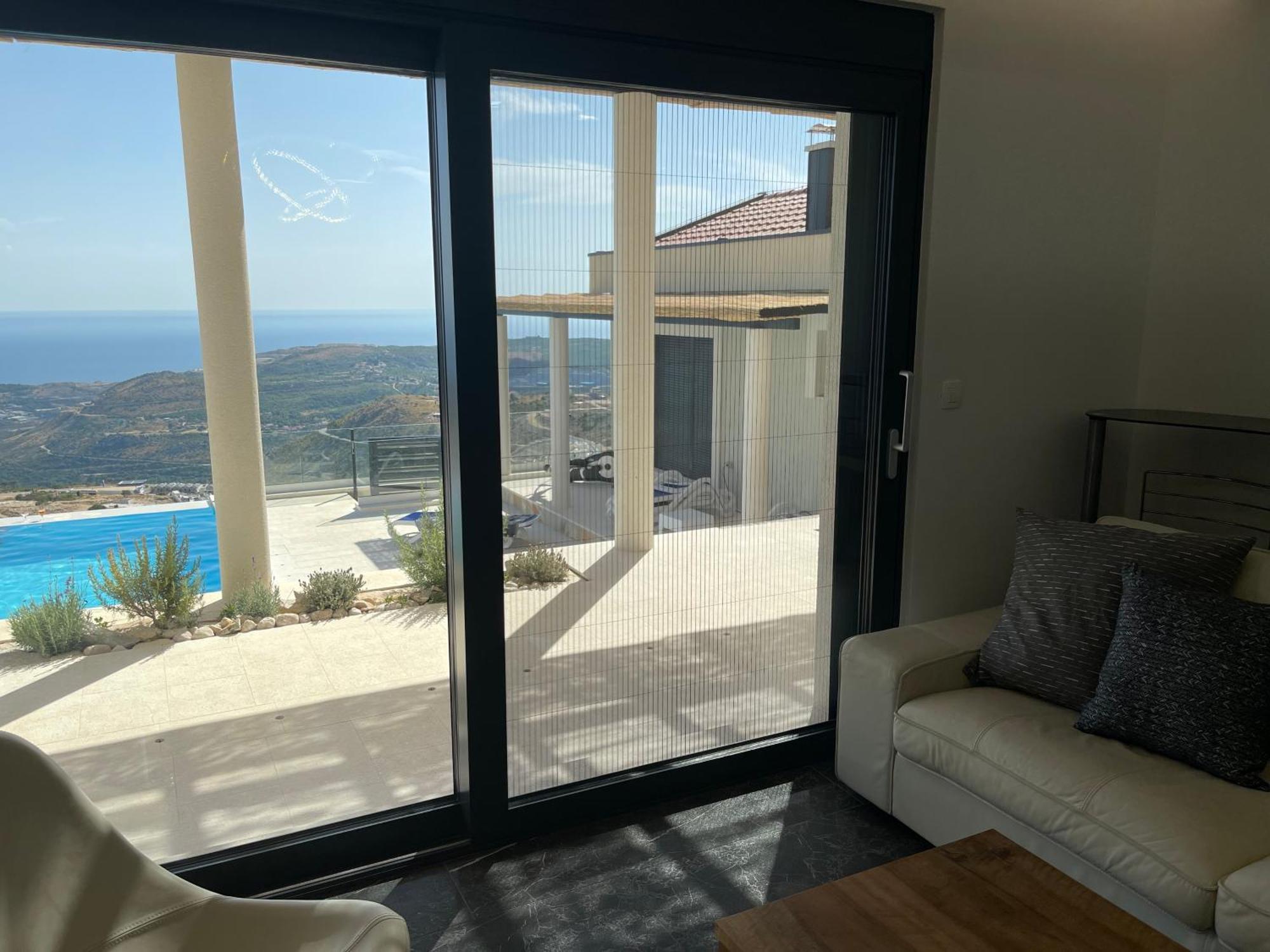 Bellavista Villa Ivanica Exteriör bild