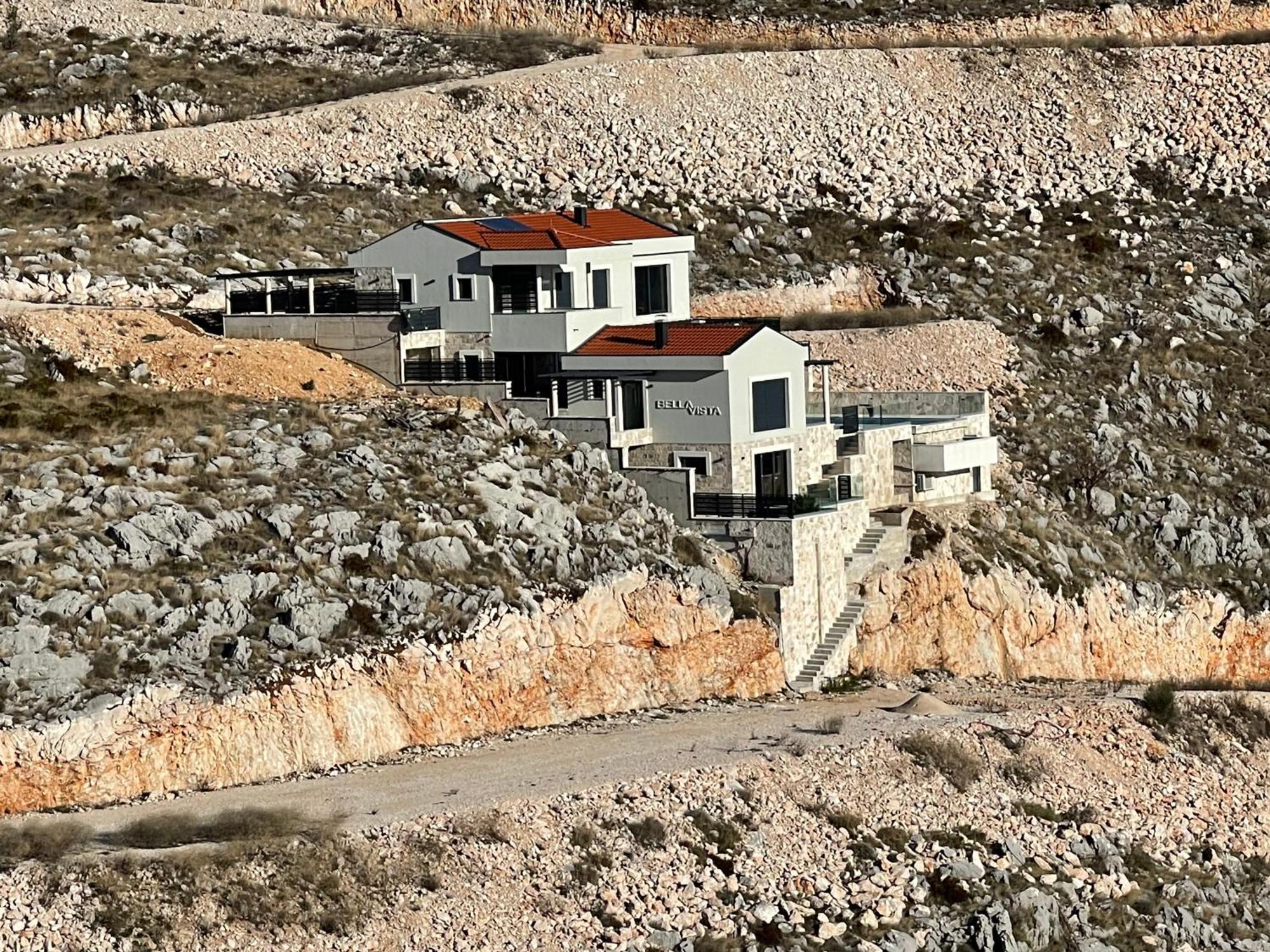 Bellavista Villa Ivanica Exteriör bild