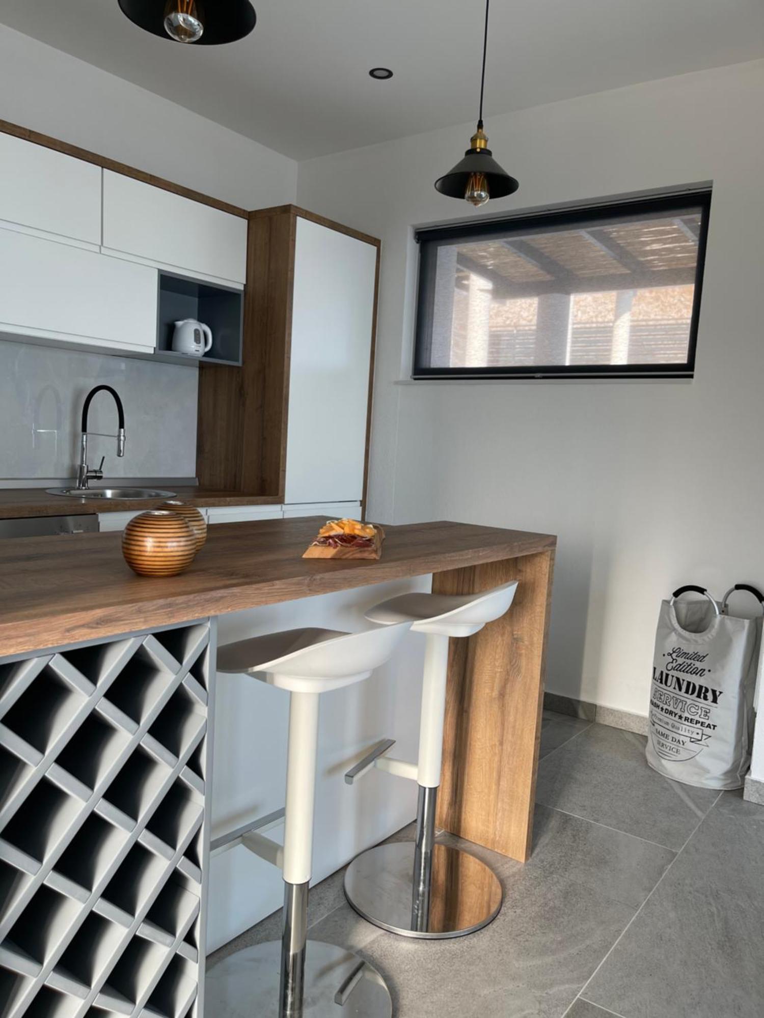 Bellavista Villa Ivanica Exteriör bild